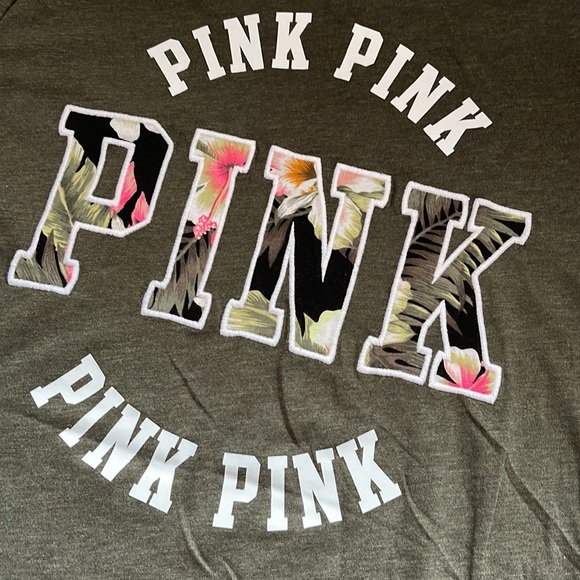 PINK Victoria’s Secret Tropical Print Tee - Picture 3 of 6
